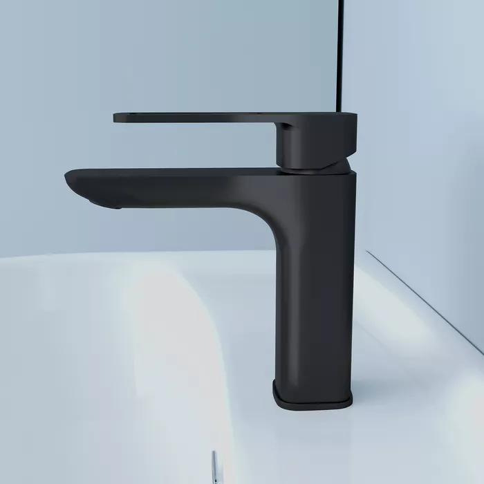 Смеситель для раковины IDDIS Слайд черный SLIBL00i01