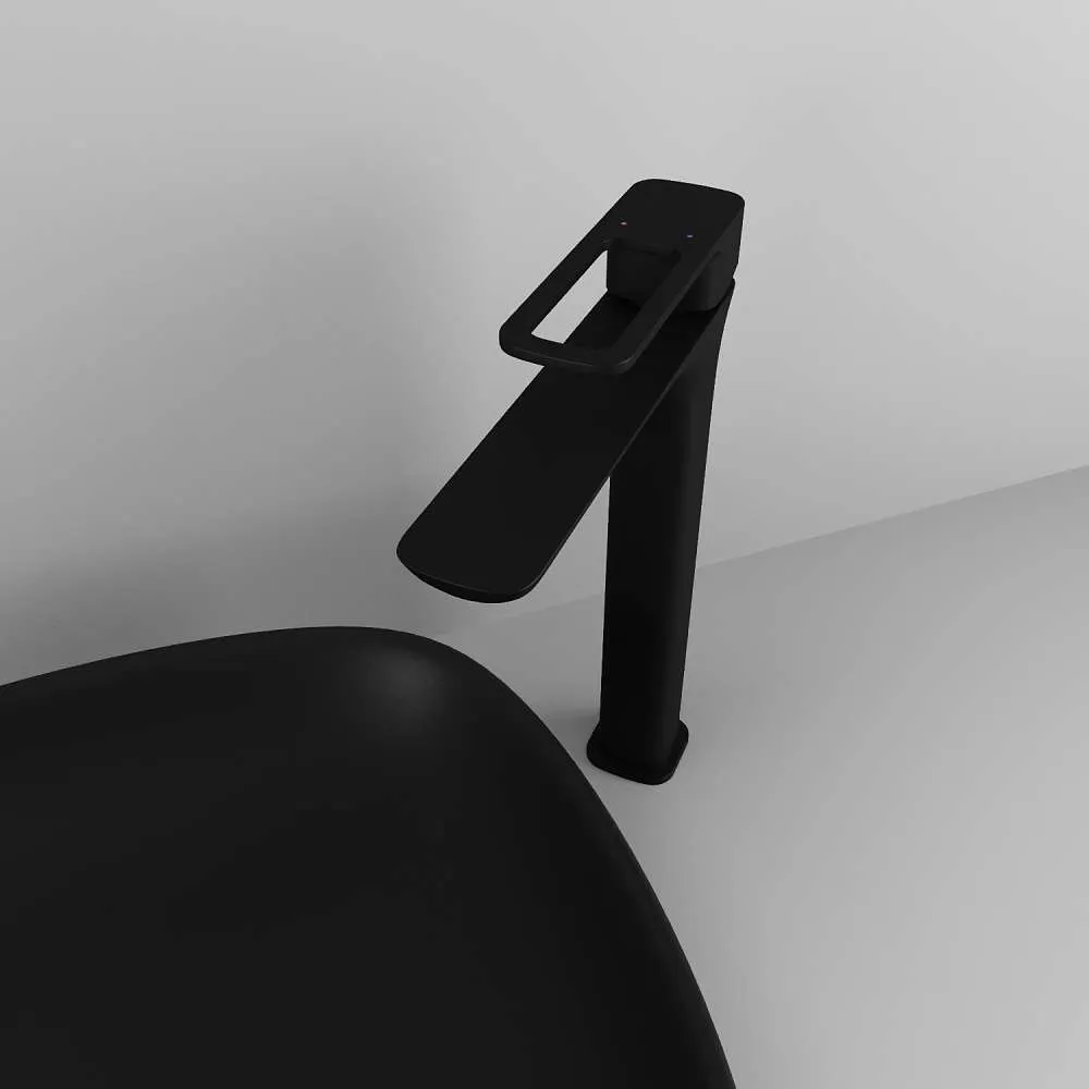 Смеситель для раковины IDDIS Слайд высокий черный SLIBL01i01