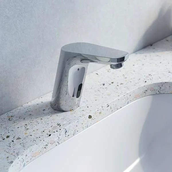 Смеситель для раковины IDDIS Pulse сенсор PULSBS0i86