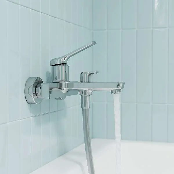 Смеситель для ванны IDDIS Parker PARSB02i02WA