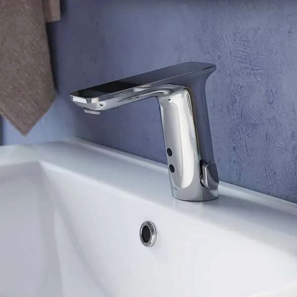 Смеситель для раковины IDDIS Pulse сенсор PULSBS2i86